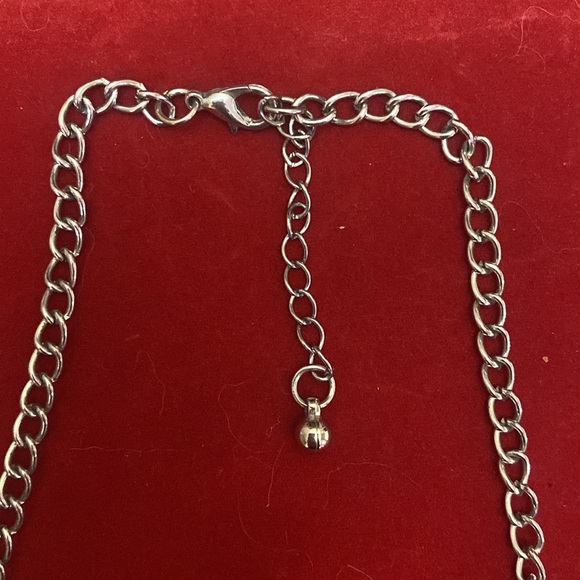 Necklace Diamond Rhinestones Silver Flower Filigree Collar Bib Type Fashion 16" - Picture 4 of 8